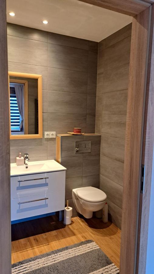 Apartament Lavender Jelenia Góra Buitenkant foto